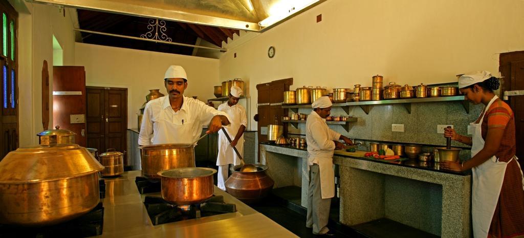 Visalam Chettinad Palace - A Cgh Earth Experience Kānādukāttān Esterno foto