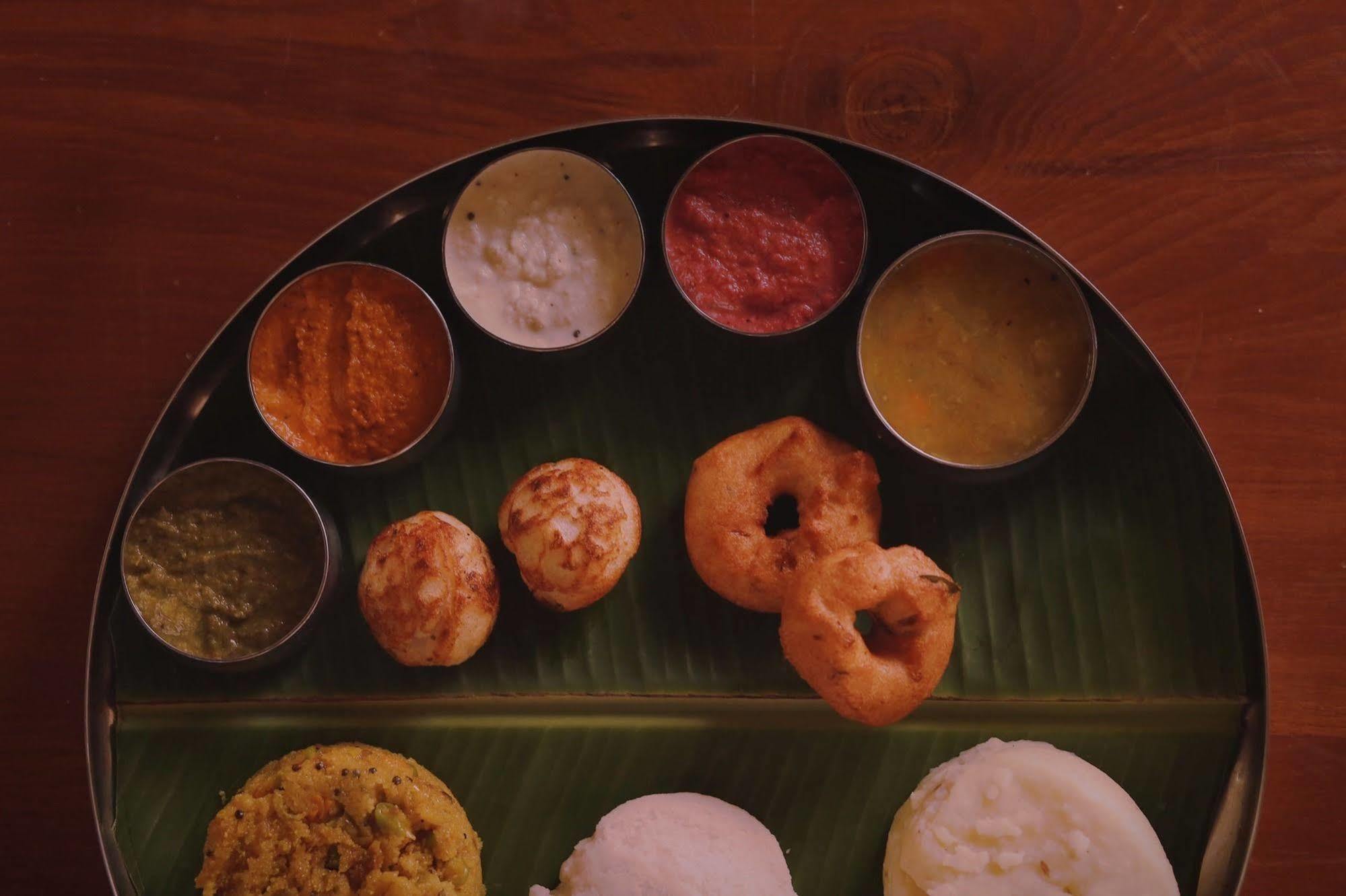 Visalam Chettinad Palace - A Cgh Earth Experience Kānādukāttān Esterno foto